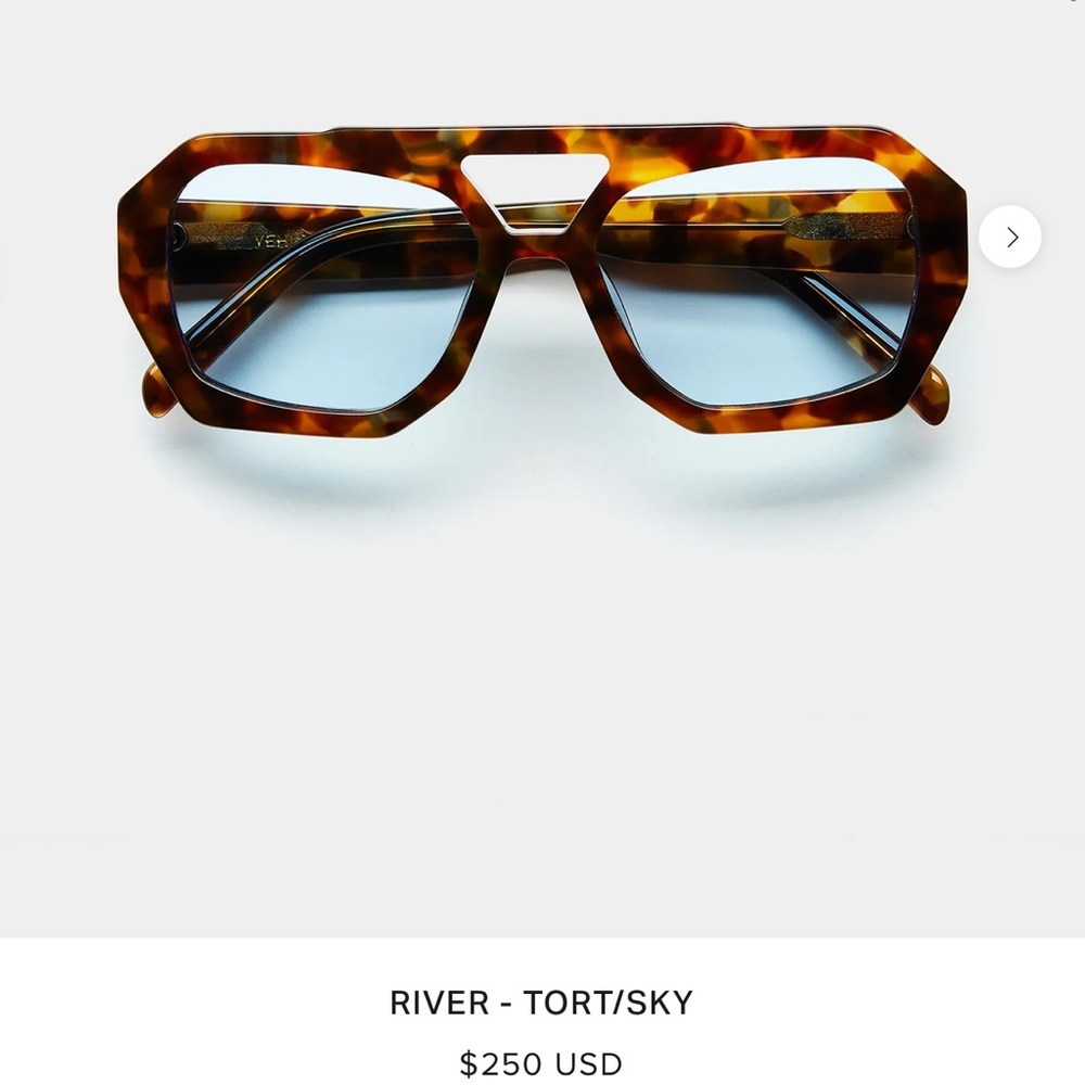 NEW VEHLA River Sunglasses in Tort/Sky